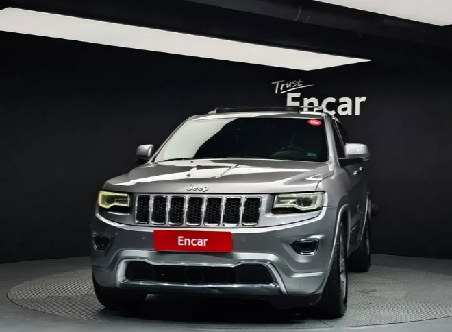 Jeep Grand cherokee 3.0d Overland - изображение 3