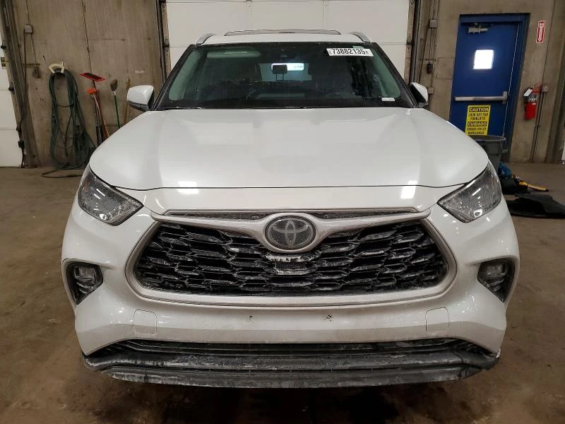 Toyota Highlander XLE AWD | HTD LEATHER | SUNROOF | CARPLAY - изображение 5