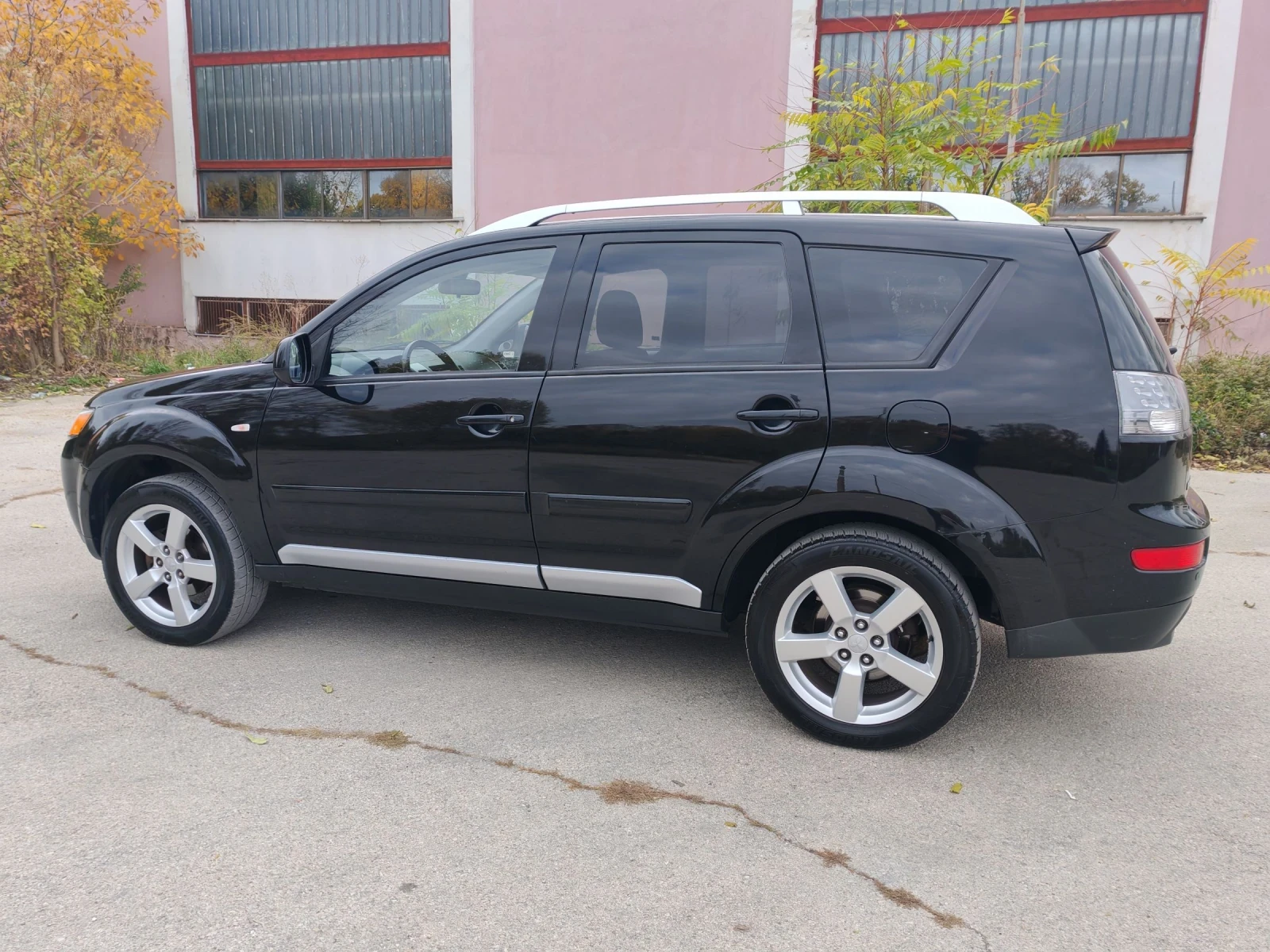 Mitsubishi Outlander 2.4i 4x4 2008G 6+ 1mesta - изображение 9