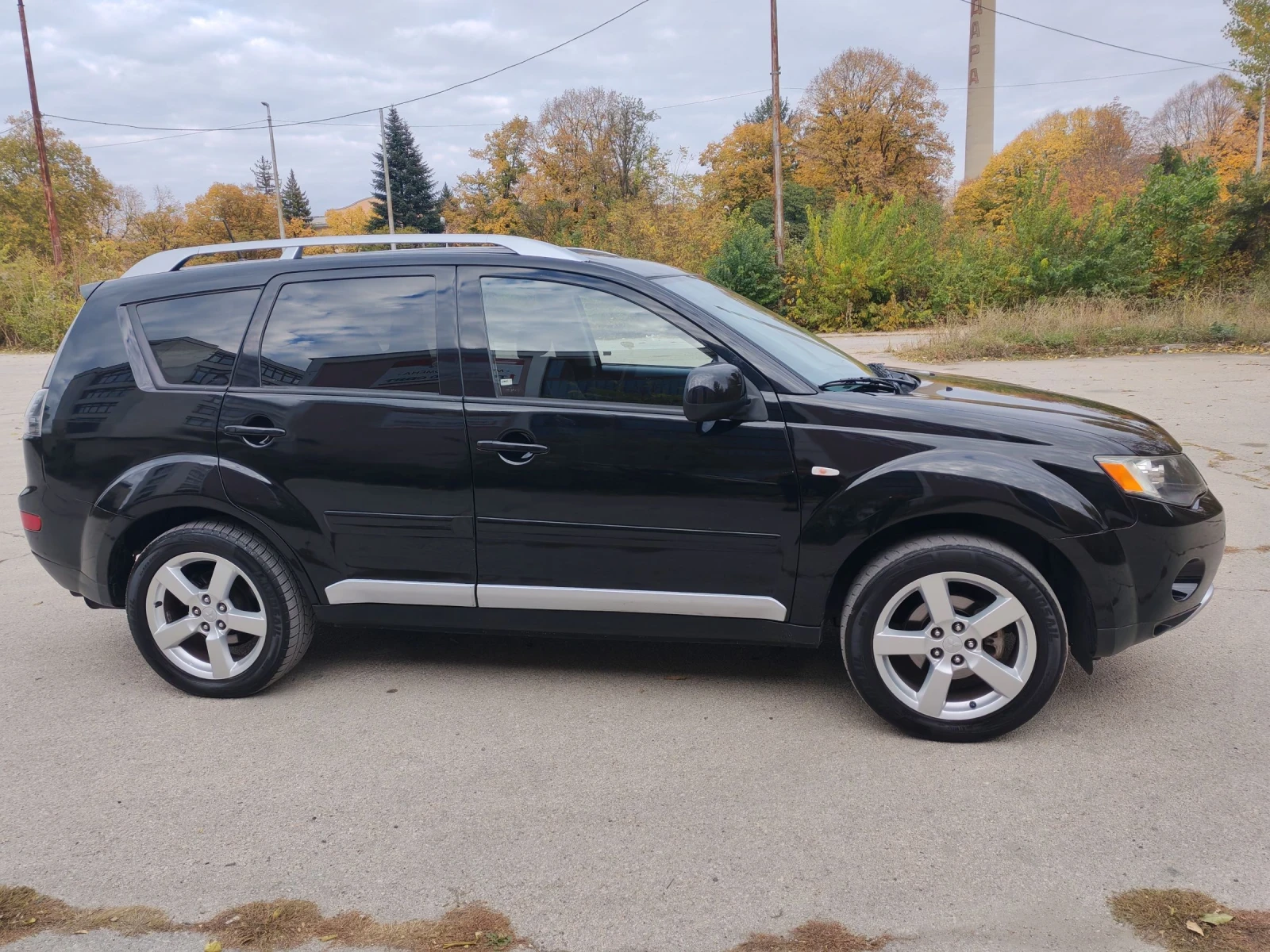 Mitsubishi Outlander 2.4i 4x4 2008G 6+ 1mesta - изображение 4