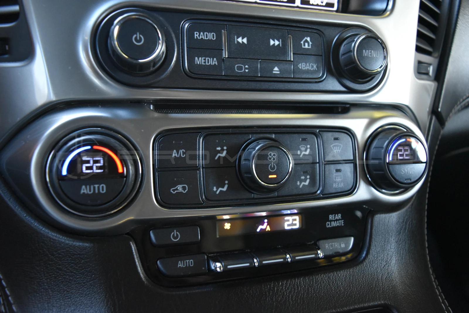 Chevrolet Suburban V8 5.3 | Mobile.bg   14