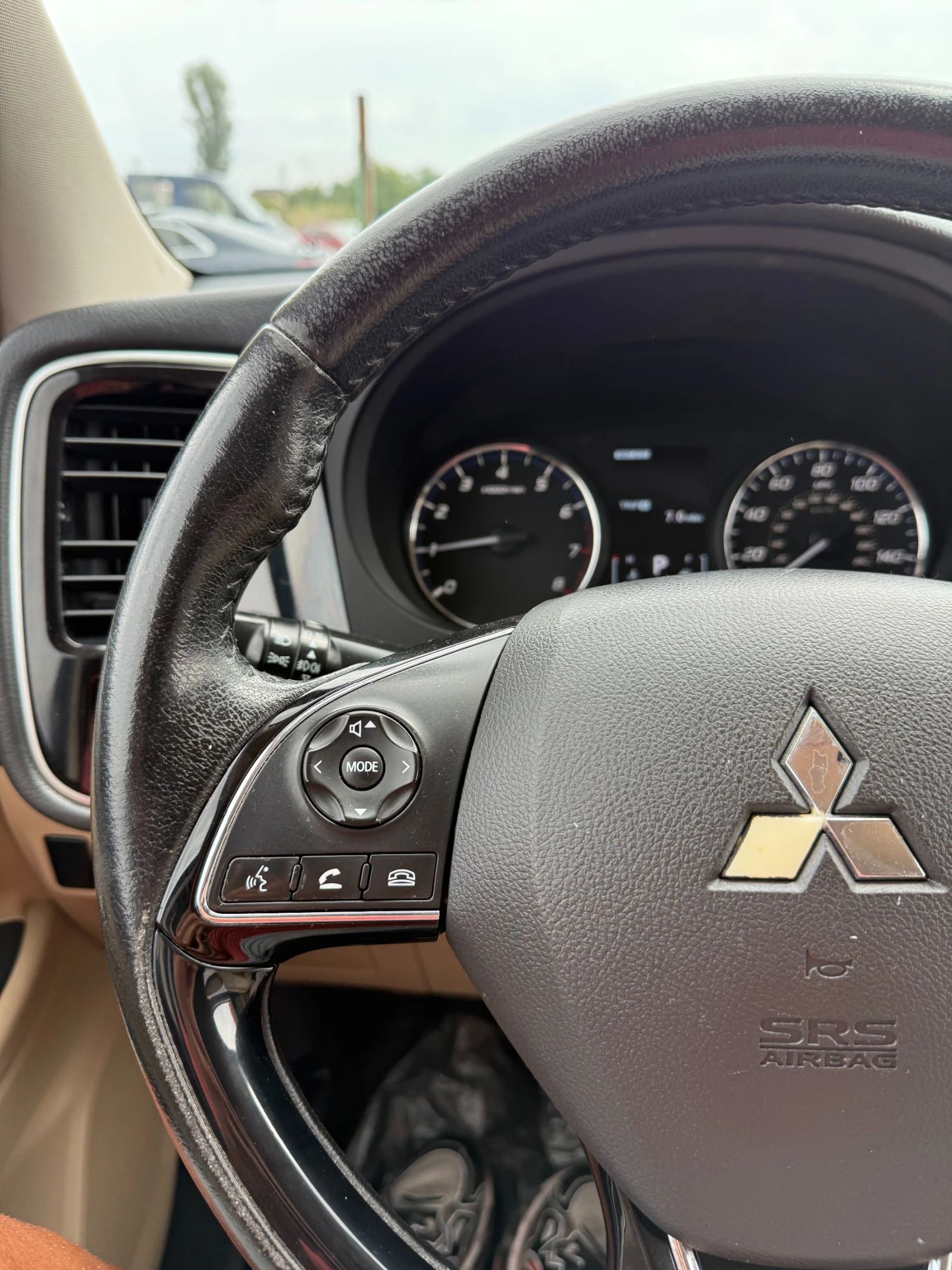 Mitsubishi Outlander 2.4i AWD AWC 6+ 1 - изображение 9
