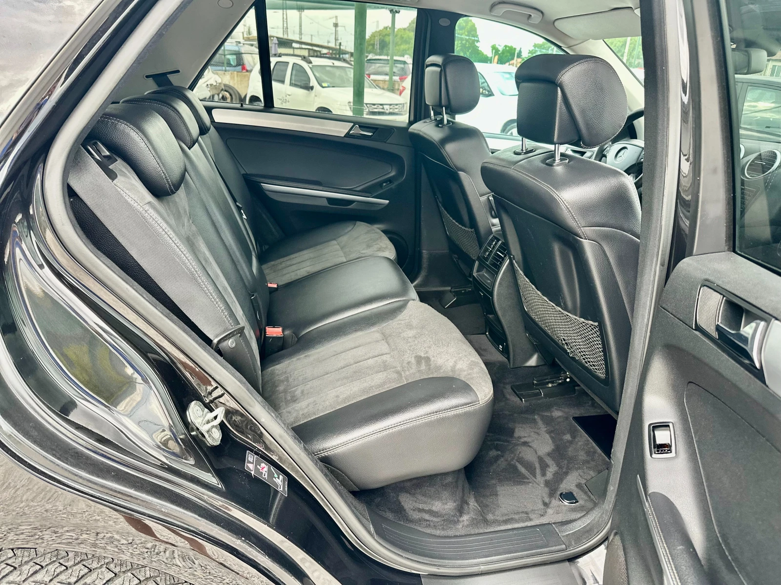 Mercedes-Benz ML 320 3.0CDI - изображение 10