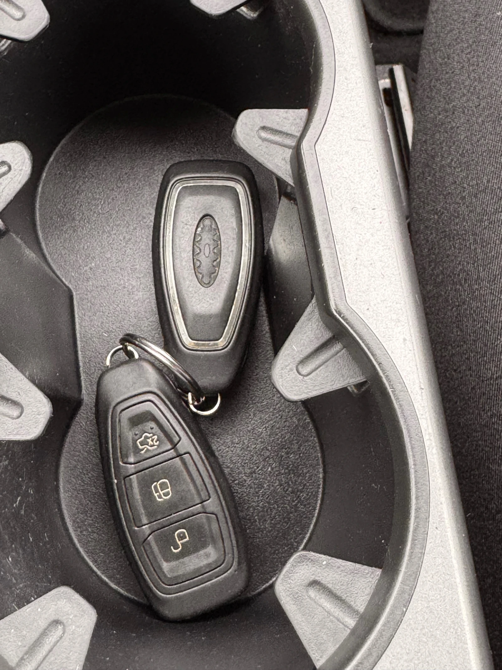 Ford Kuga 2.0TDCI ������ | Mobile.bg � ����������� 13