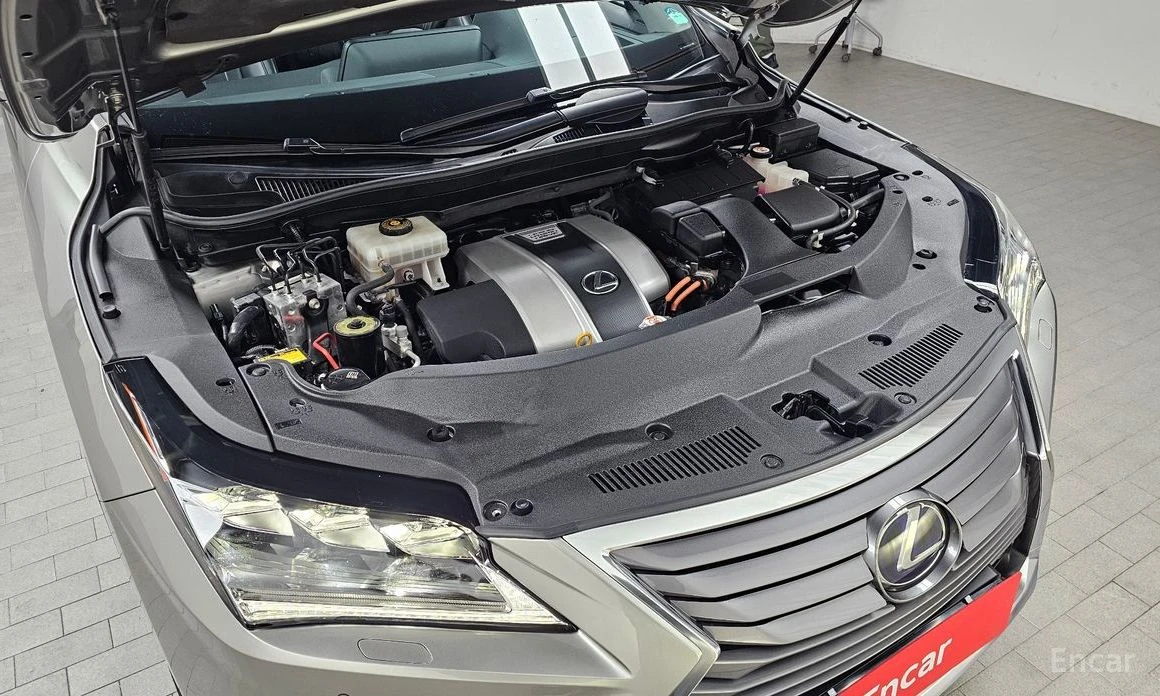 Lexus RX 450h * ПОДГРЕВ* ОБДУХВАНЕ* ПАНОРАМА* HEAD-UP* FULL* , снимка 6 - Автомобили и джипове - 54113507