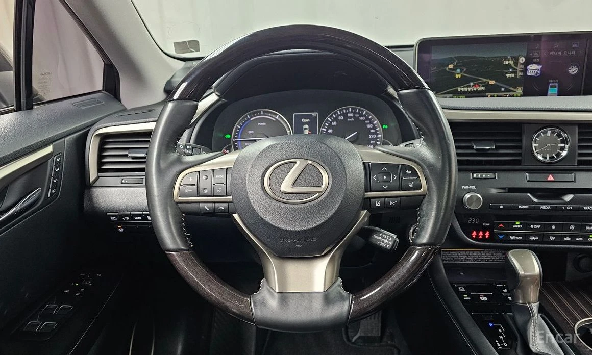 Lexus RX 450h * ПОДГРЕВ* ОБДУХВАНЕ* ПАНОРАМА* HEAD-UP* FULL* , снимка 12 - Автомобили и джипове - 54113507