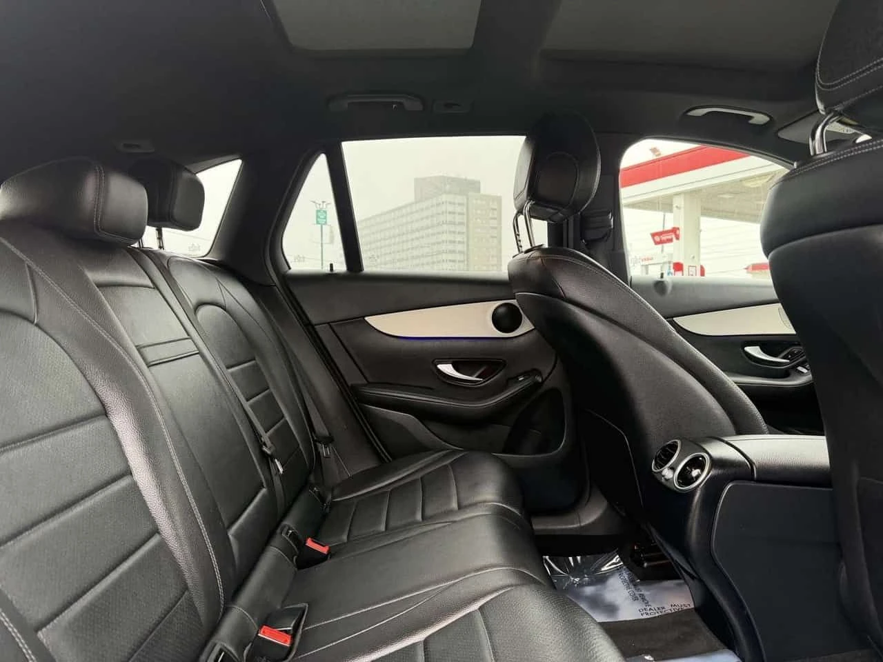 Mercedes-Benz GLC * GLC300 4M * CARFAX * ЦЕНА ДО БГ, снимка 14 - Автомобили и джипове - 54501119