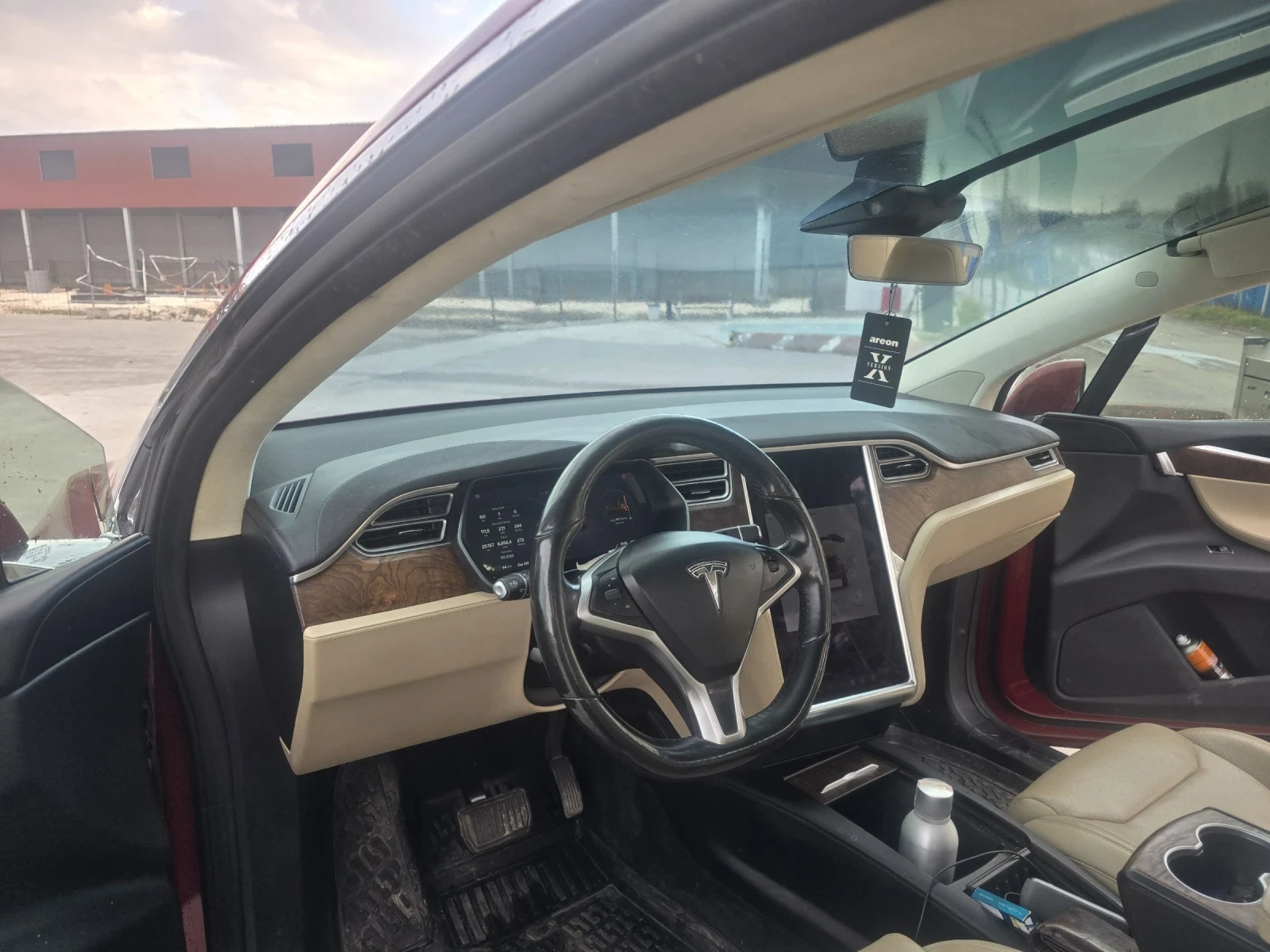 Tesla Model X 90d, снимка 11 - Автомобили и джипове - 54652619
