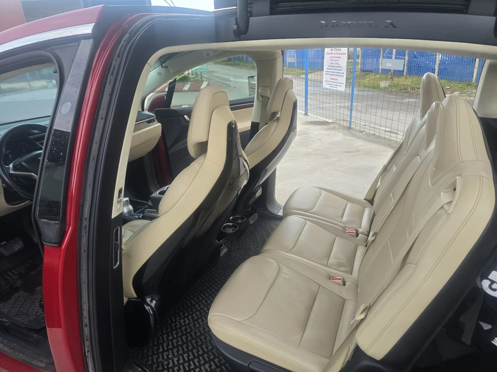 Tesla Model X 90d, снимка 10 - Автомобили и джипове - 54652619