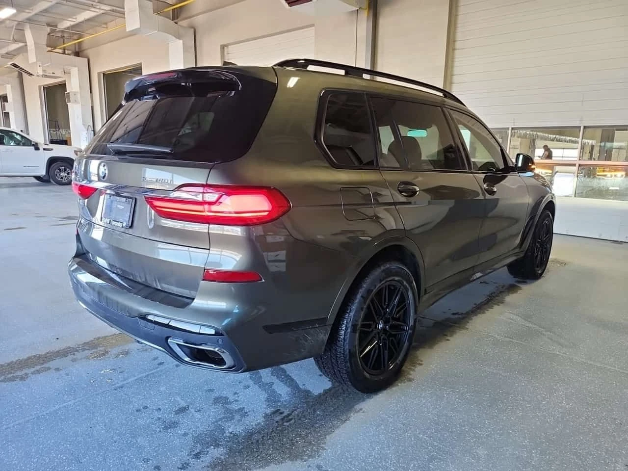 BMW X7 * XDRIVE40I * CARFAX * От BMW * 36k km! * , снимка 3 - Автомобили и джипове - 54775119