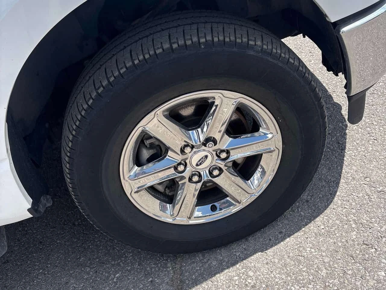 Ford F150 * XLT 4WD SuperCrew 6.5' Box * CARFAX * ЦЕНА Д, снимка 6 - Автомобили и джипове - 55098075