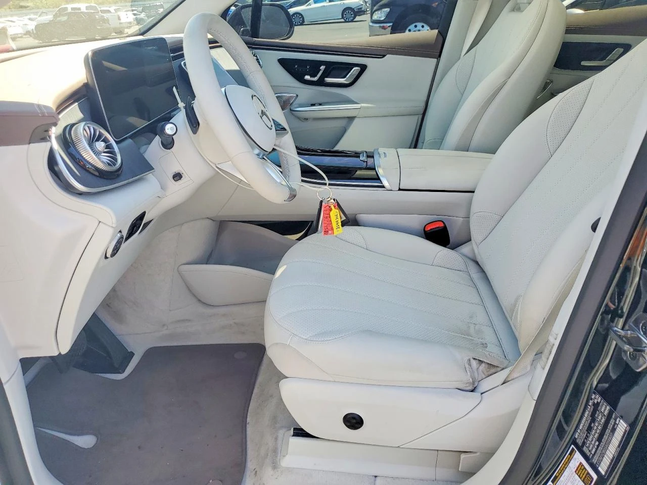 Mercedes-Benz EQE 350* 4MATIC* BURMESTER* ПАНОРАМА* , снимка 8 - Автомобили и джипове - 55721402