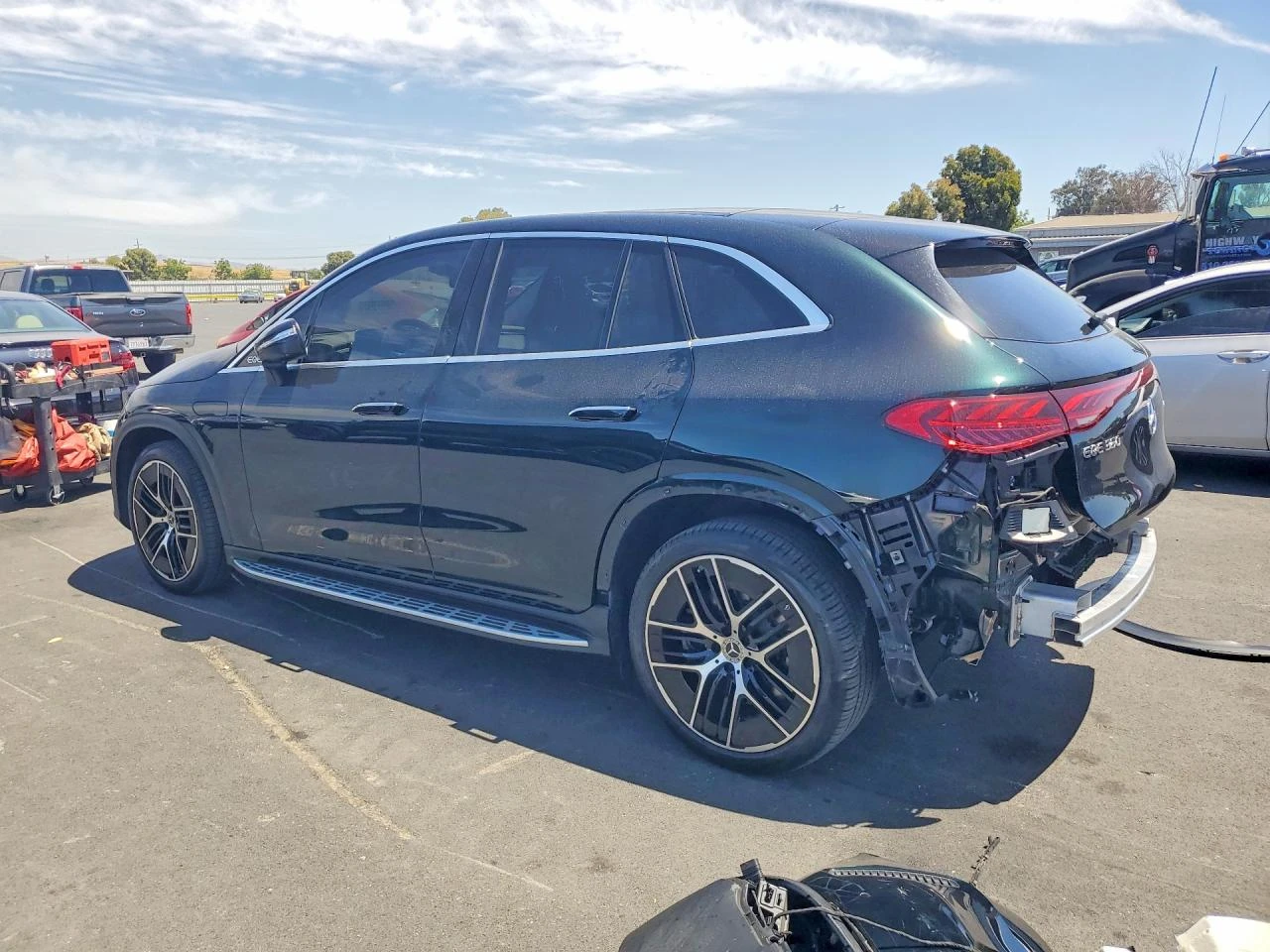 Mercedes-Benz EQE 350* 4MATIC* BURMESTER* ПАНОРАМА* , снимка 4 - Автомобили и джипове - 55721402