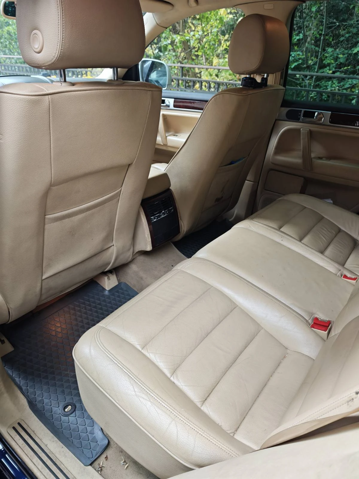 VW Touareg, снимка 3 - Автомобили и джипове - 56647186