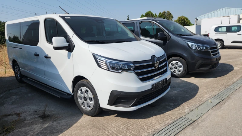 Renault Trafic НОВО 0km 9 места, снимка 3 - Бусове и автобуси - 52378731