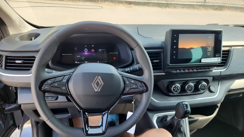 Renault Trafic НОВО 0km 9 места, снимка 6 - Бусове и автобуси - 52378731