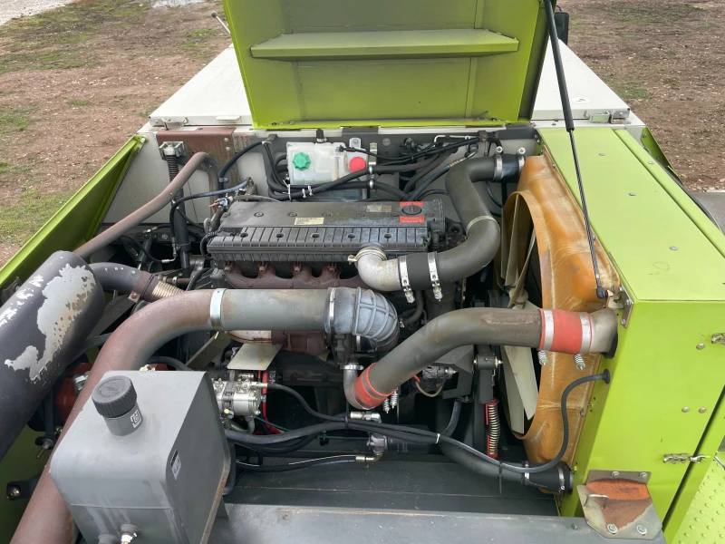 Комбайн Claas TUCANO 440, снимка 7 - Селскостопанска техника - 51887592