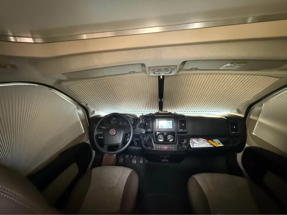 ������ Adria Coral XL , 7 ������ ����� ����� ������ | Mobile.bg � ����������� 10