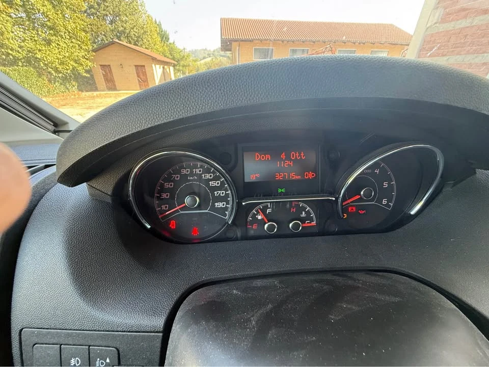 ������ Adria Coral XL , 7 ������ ����� ����� ������ | Mobile.bg � ����������� 7