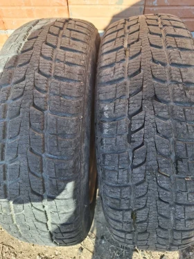 Гуми, снимка 5