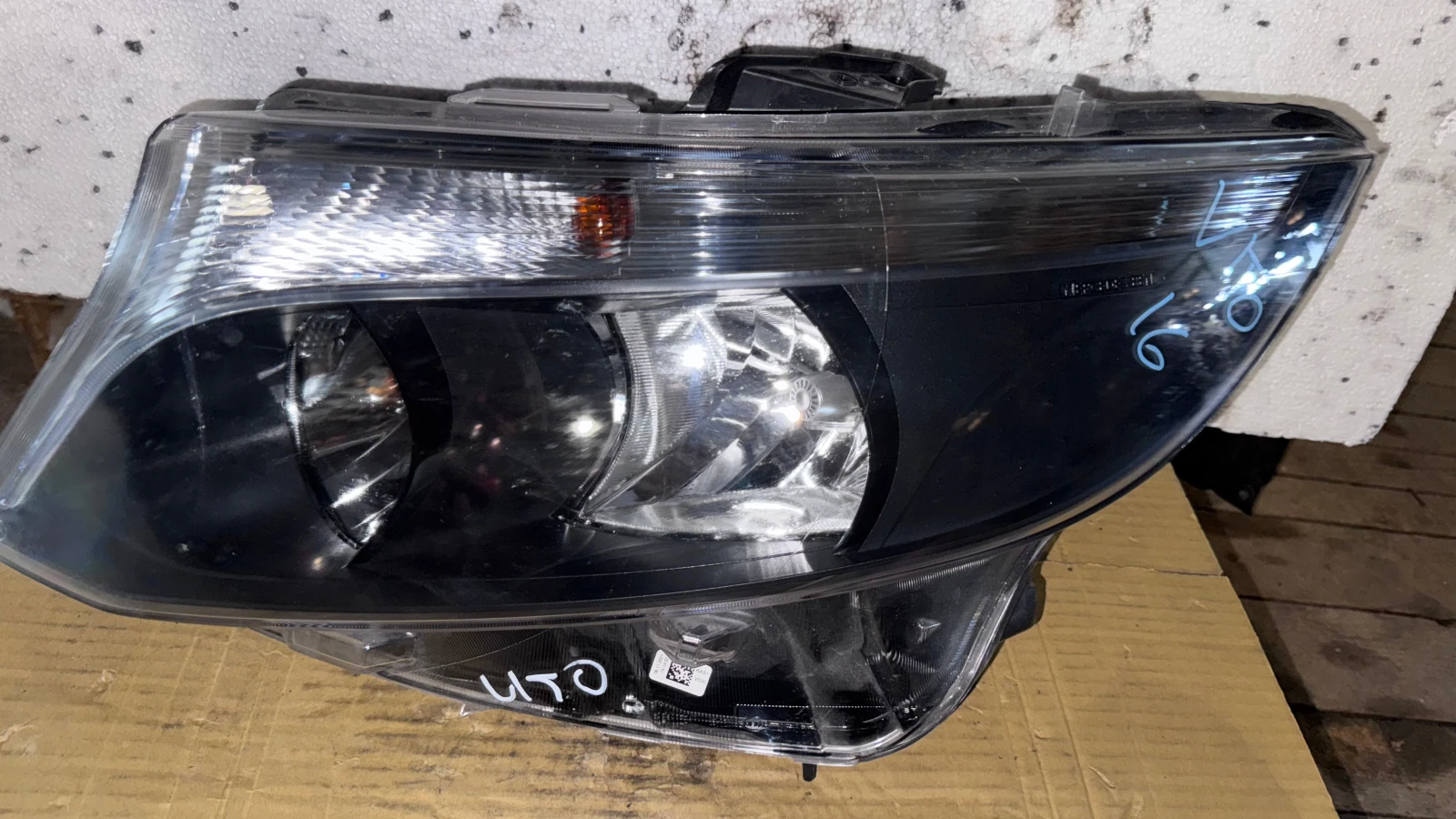   a Mercedes Vito - 187386-01 / A4479067700 / 1EL011.284-17 | Mobile.bg   1