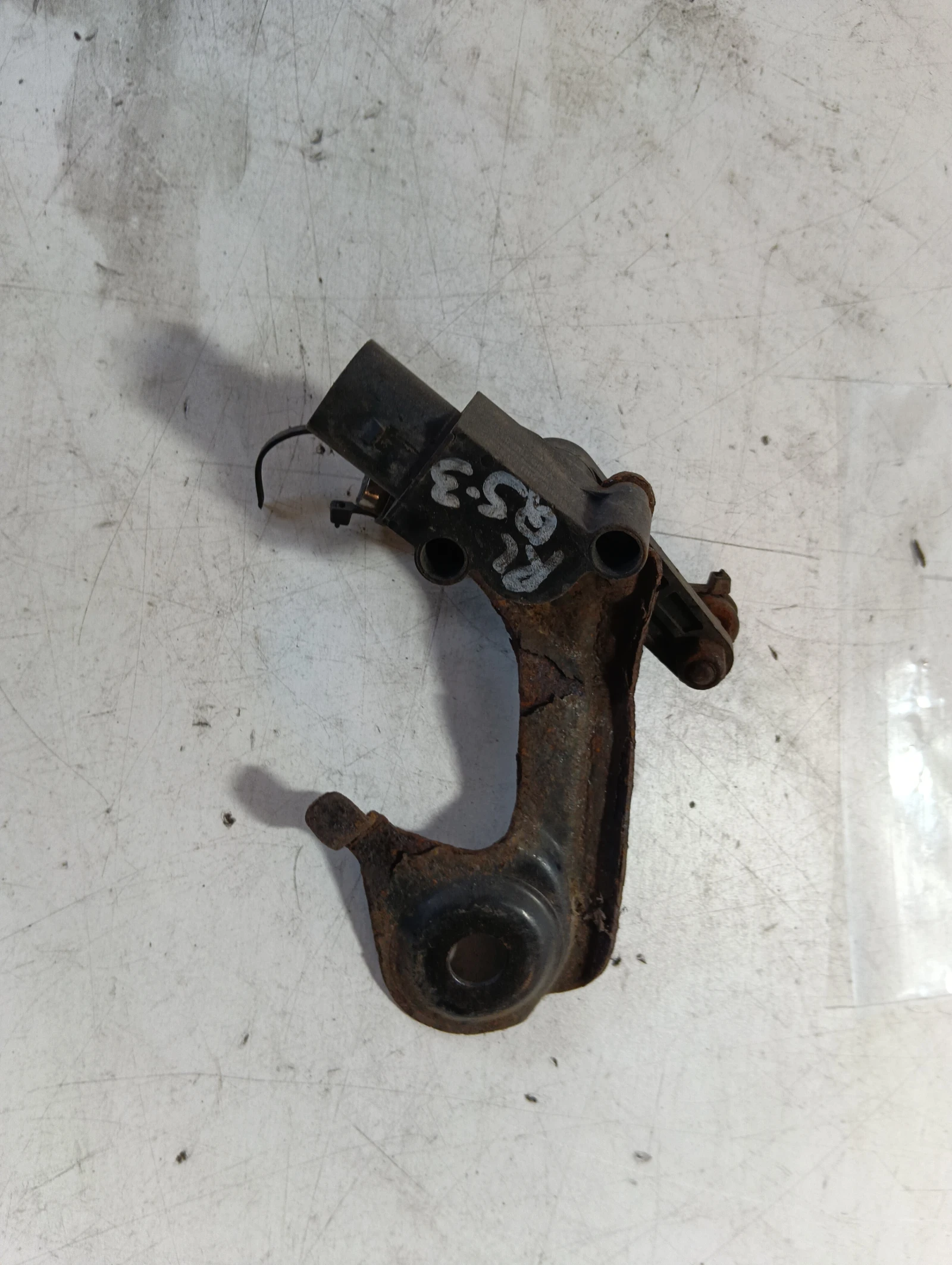 датчик окачване заден ляв 1T0907503A Audi Q5
