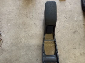 Подлакътник Рено Меган (11)