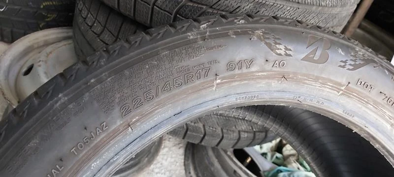 Гуми Летни 225/45R17, снимка 5 - Гуми и джанти - 32902998