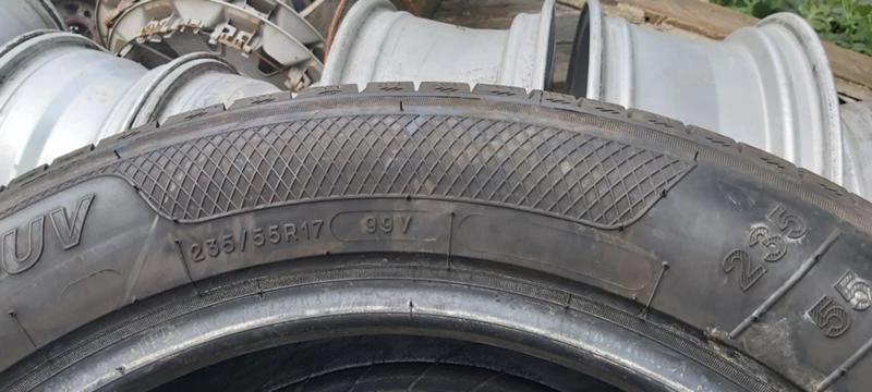 Гуми Летни 235/55R17, снимка 6 - Гуми и джанти - 33440794