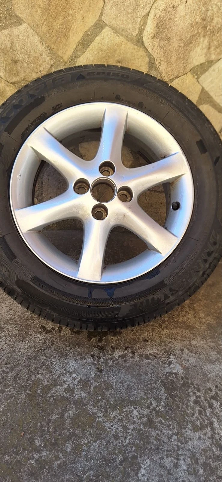 Гуми с джанти Bridgestone 195/65R15