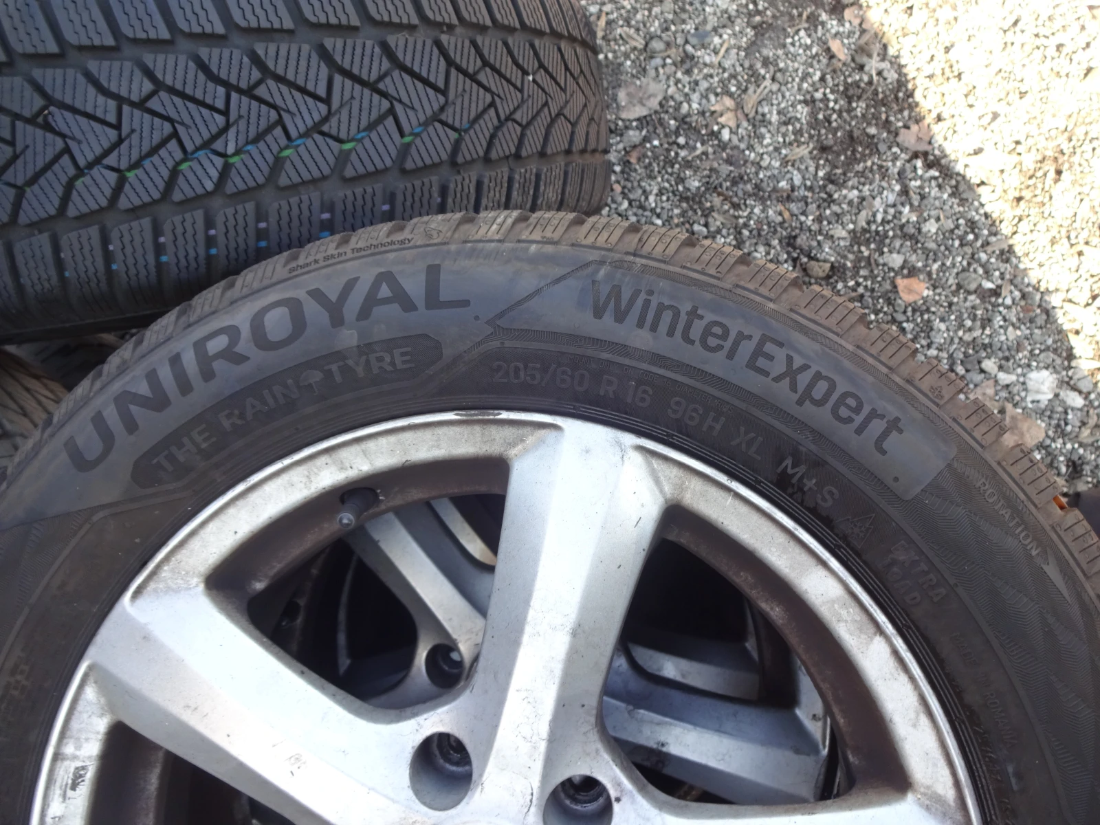   VW Touran | Mobile.bg   5