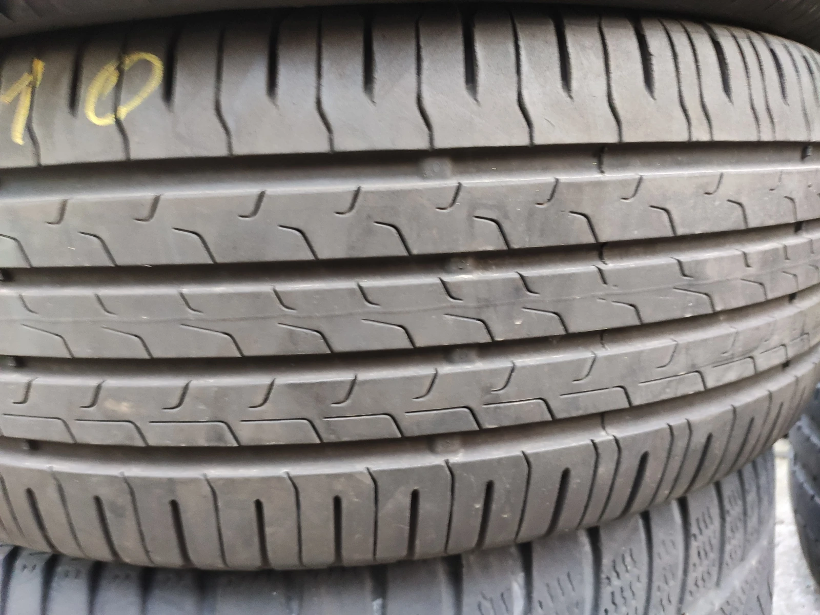 Гуми Летни 215/55R17, снимка 5 - Гуми и джанти - 54086654