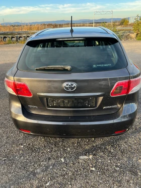 Toyota Avensis 2;2  150кс, снимка 7