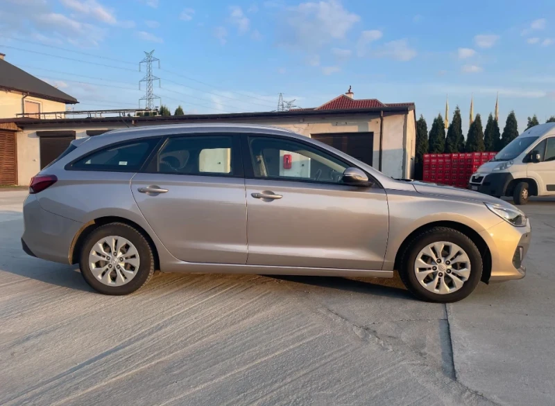 Hyundai I30 1, 4 MPI LPG , снимка 7 - Автомобили и джипове - 46942994