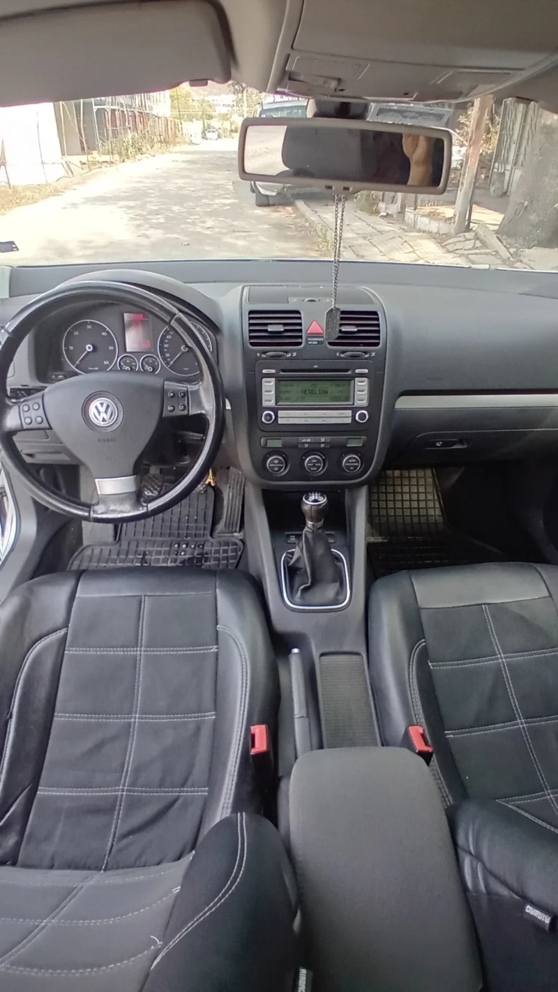 VW Jetta 1.9TDI , снимка 9 - Автомобили и джипове - 47565351