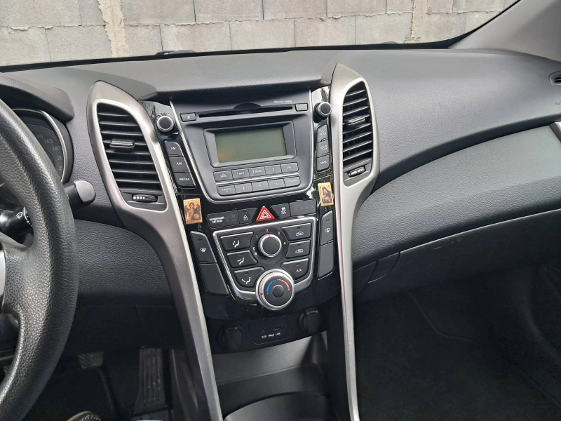 Hyundai I30, снимка 8 - Автомобили и джипове - 47656866