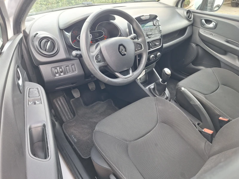 Renault Clio 1.2 16V 73к.с., снимка 11 - Автомобили и джипове - 47630203