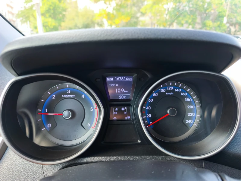 Hyundai I30 1.6 CRDI-128к.с., снимка 14 - Автомобили и джипове - 47737251