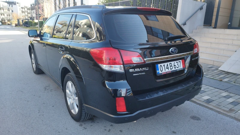 Subaru Outback 2.5i, снимка 3 - Автомобили и джипове - 48012960