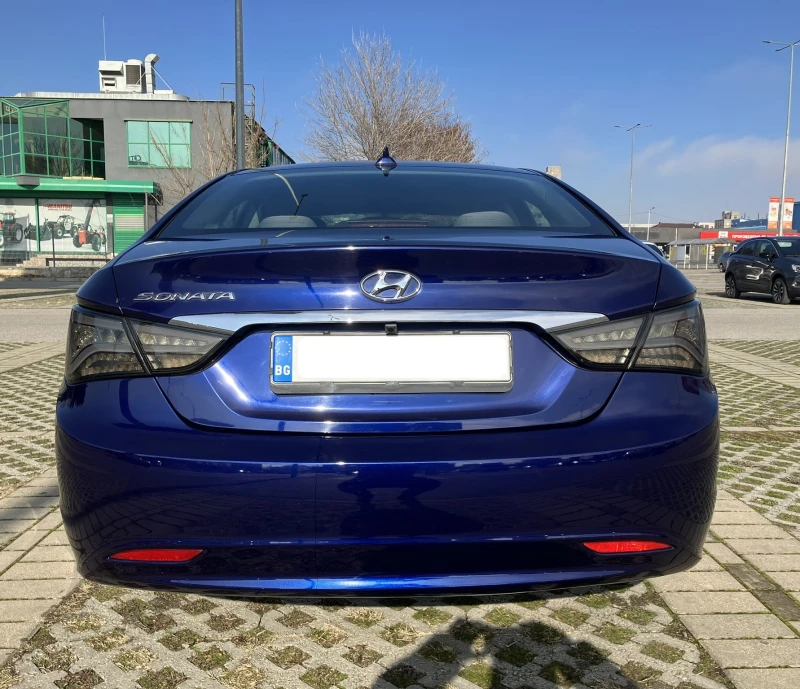 Hyundai Sonata 2.4 GDI, снимка 4 - Автомобили и джипове - 48742123