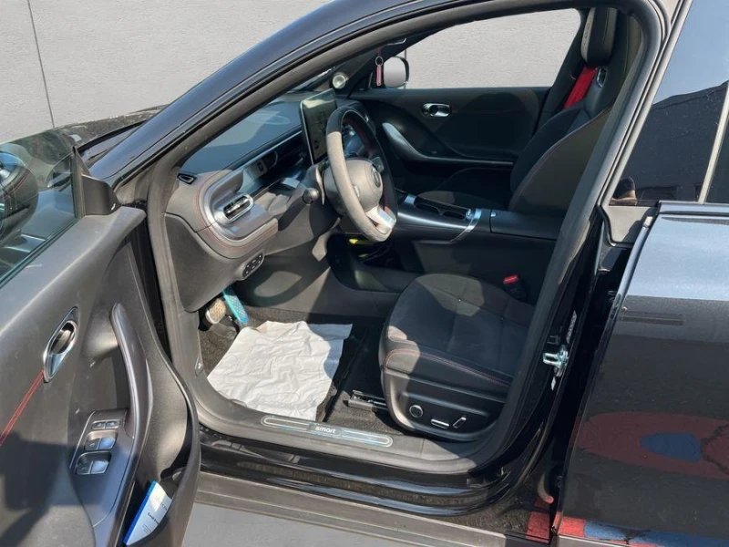 Smart Smart #3 BRABUS AWD MATRIX-LED 360 CAM PANO BEATS HEAD UP, снимка 8 - Автомобили и джипове - 51509139