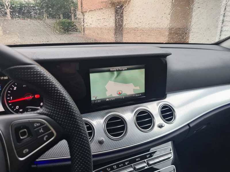 Mercedes-Benz E 220 ALLTERRAIN EURO6C, снимка 12 - Автомобили и джипове - 51896096