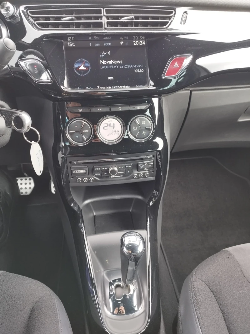 Citroen DS3 1.2I АВТОМАТ, снимка 14 - Автомобили и джипове - 52081393
