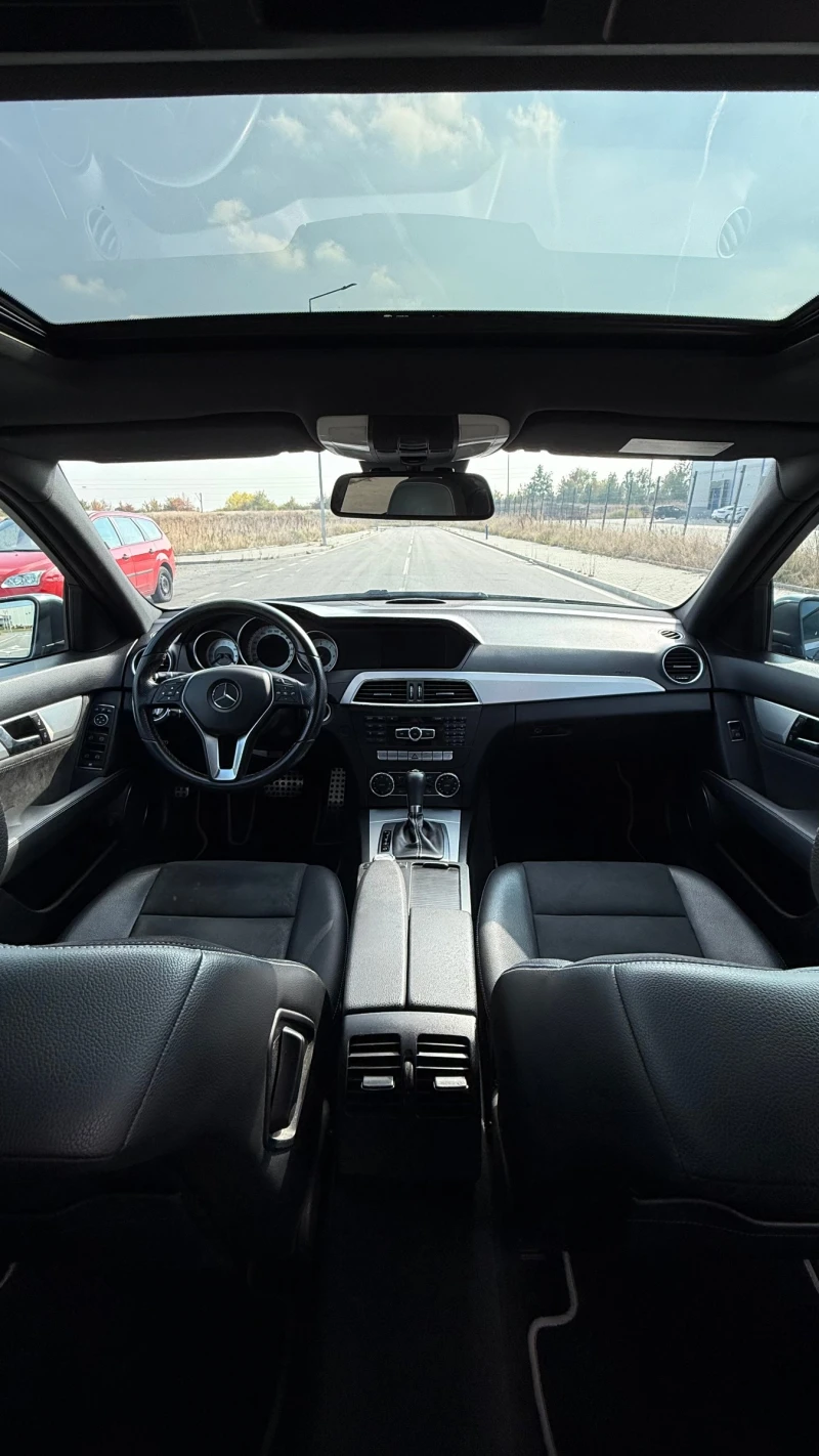 Mercedes-Benz C 350 Edition C, снимка 10 - Автомобили и джипове - 52474651