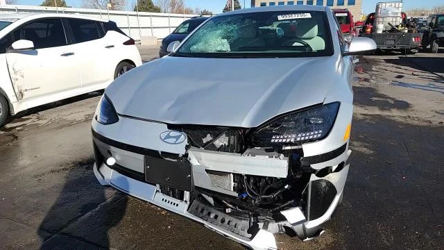 Hyundai Ioniq 0.0l 6 Sel, снимка 13 - Автомобили и джипове - 54162006