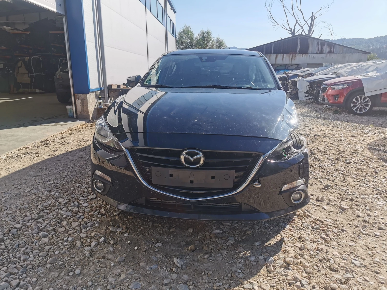 Mazda 3 2.2 SkyactivD - изображение 2