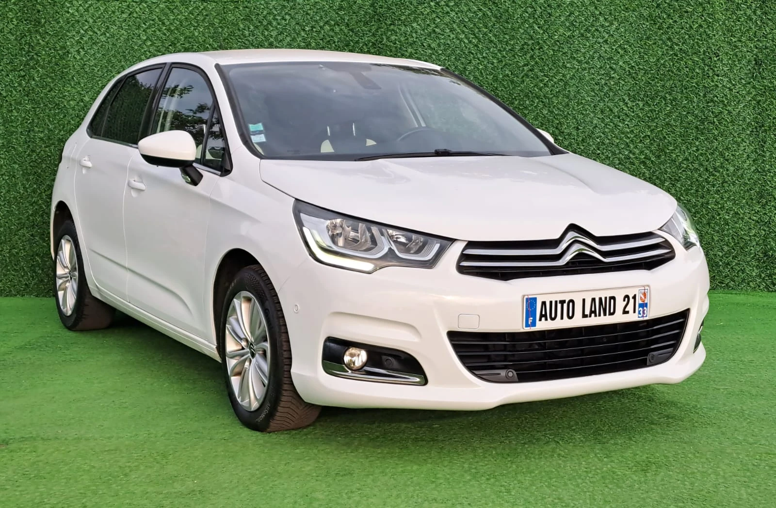 Citroen C4 AUTOMATIC* 120ксFACE LIFT* NAVI* Euro-6 - изображение 3