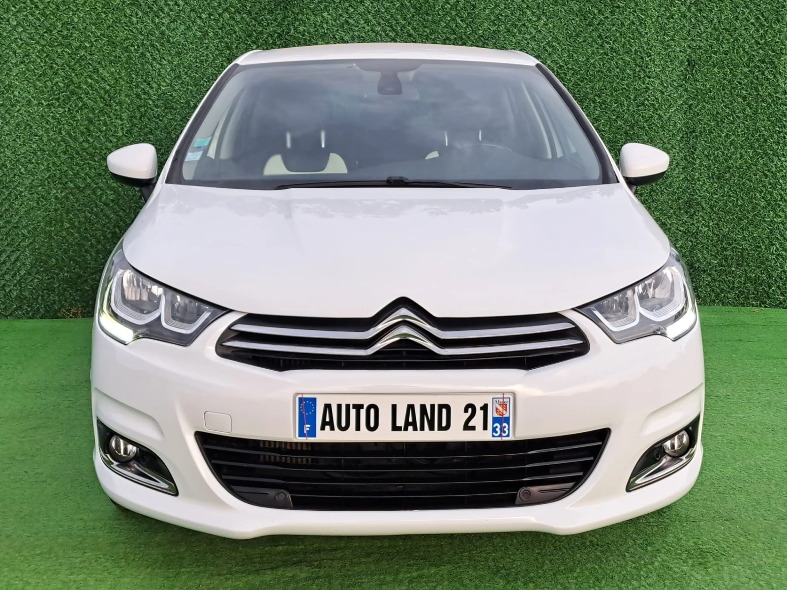 Citroen C4 AUTOMATIC* 120ксFACE LIFT* NAVI* Euro-6 - изображение 2