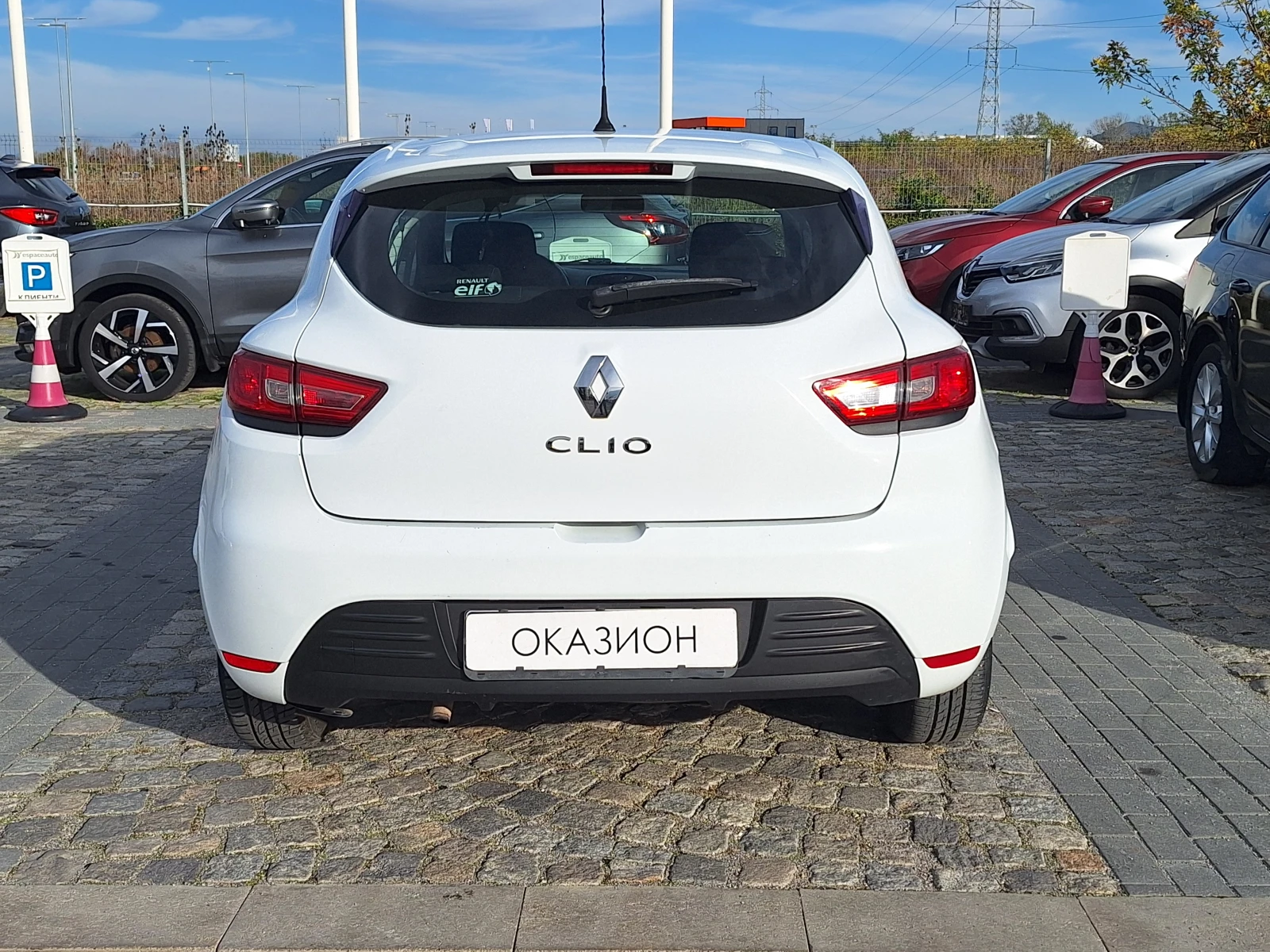 Renault Clio 1.2 16V 73к.с. - изображение 5