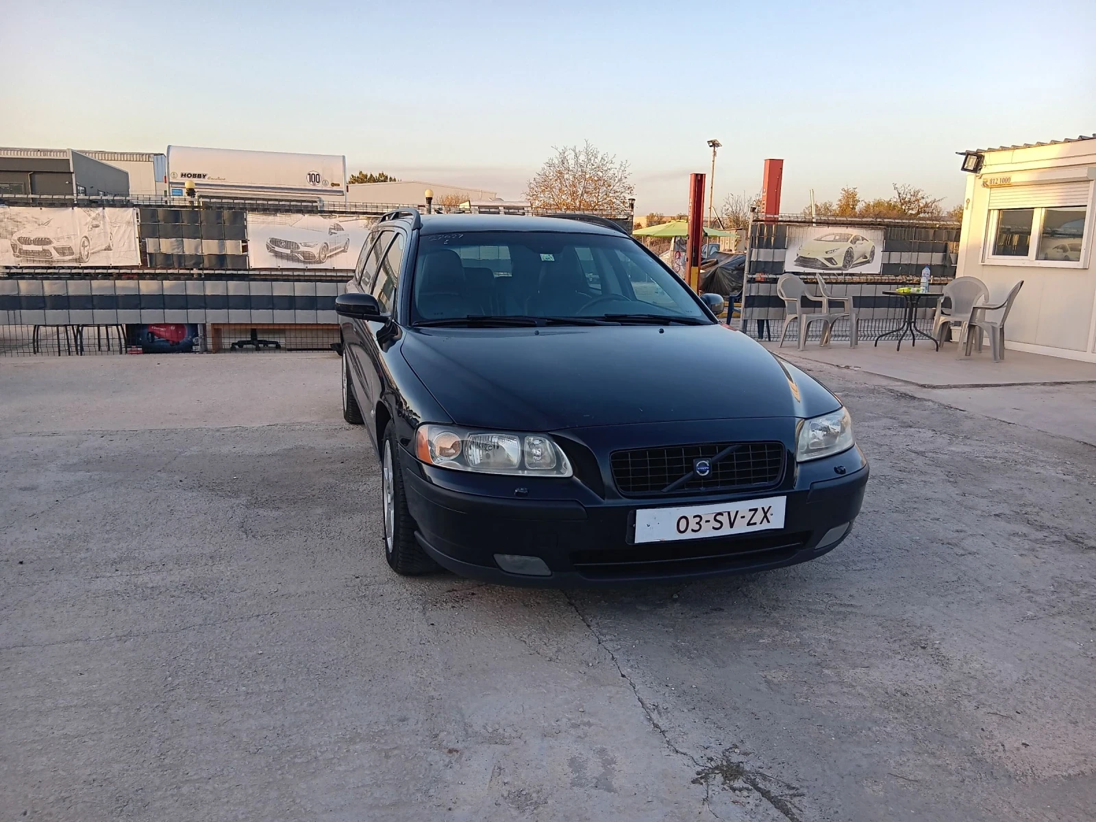 Volvo V70 2.4i  - [1] 